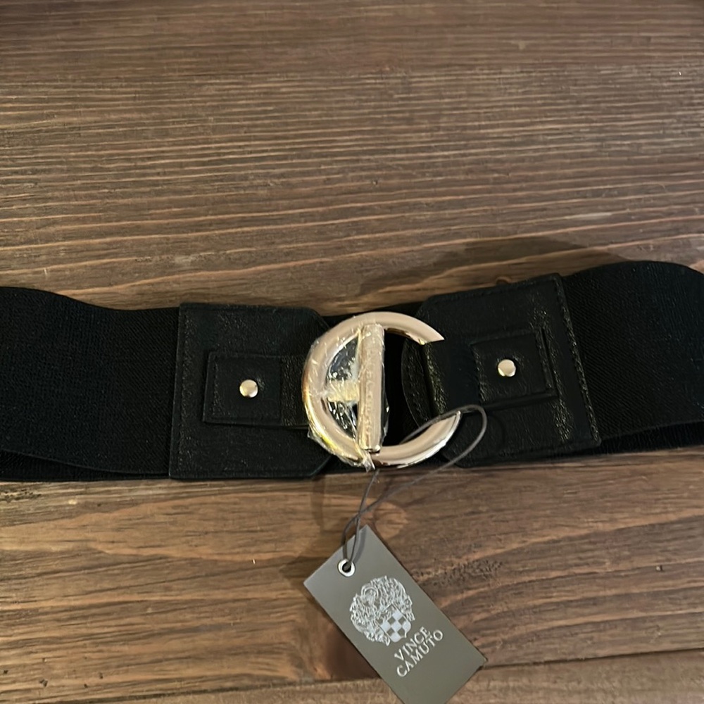 NWT Vince Camuto Stretchy Belt